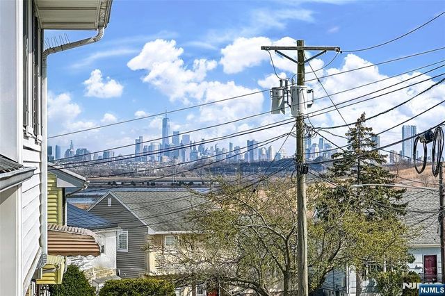 6 Carrie Road, North Arlington, NJ 07031