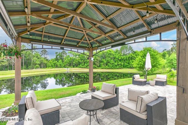 3623 SUMMIT OAKS Drive, Green Cove Springs, FL 32043