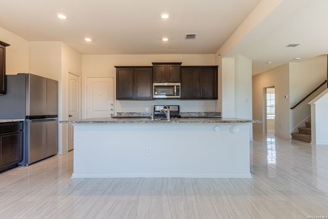 15231 Harbor, Von Ormy, TX 78073