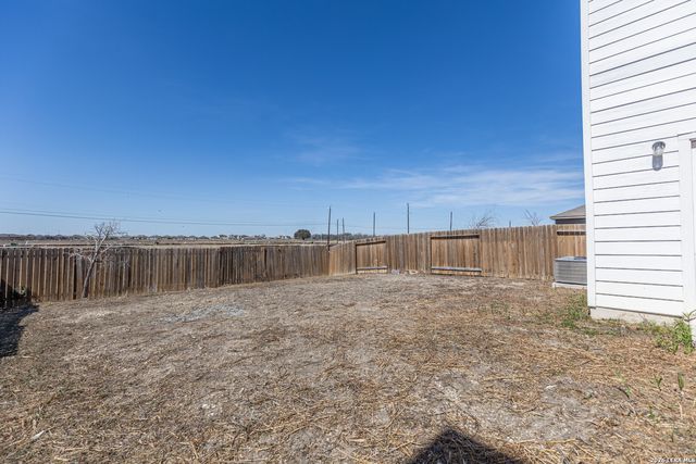 15231 Harbor, Von Ormy, TX 78073