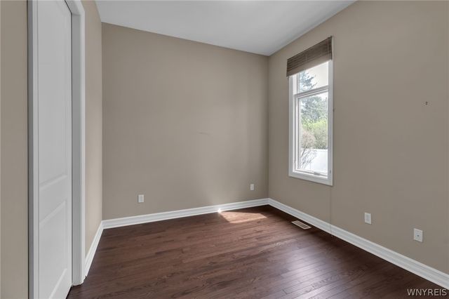 15 Brookshire Court, Amherst, NY 14051