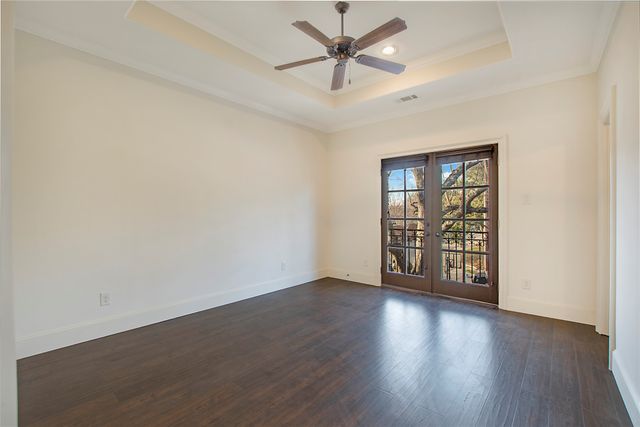 2945 Dyer Street, University Park, TX 75205