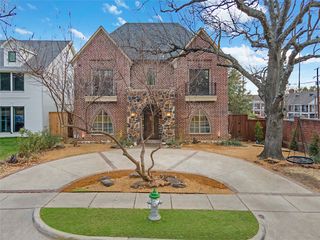 2945 Dyer Street, University Park, TX 75205