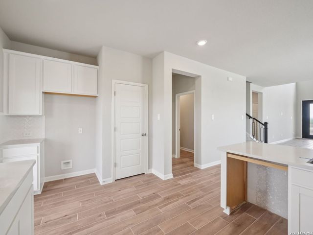 6422 Prince Howard, San Antonio, TX 78239