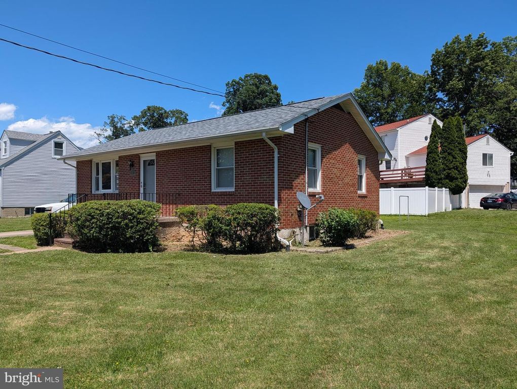9607 ALDA DR, Baltimore, MD 21234