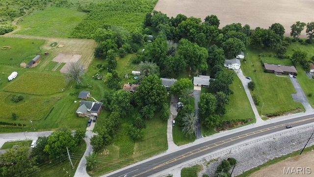 3916 Centreville Avenue, Belleville, IL 62223