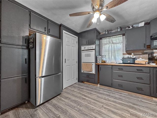 3916 Centreville Avenue, Belleville, IL 62223