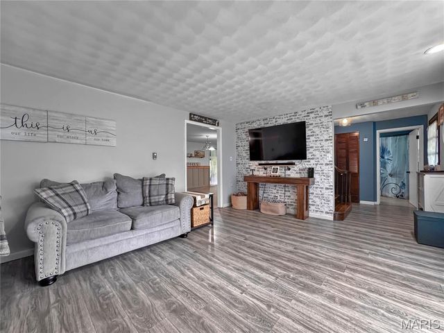 3916 Centreville Avenue, Belleville, IL 62223