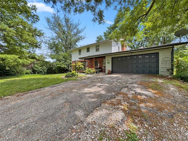 3916 Centreville Avenue, Belleville, IL 62223