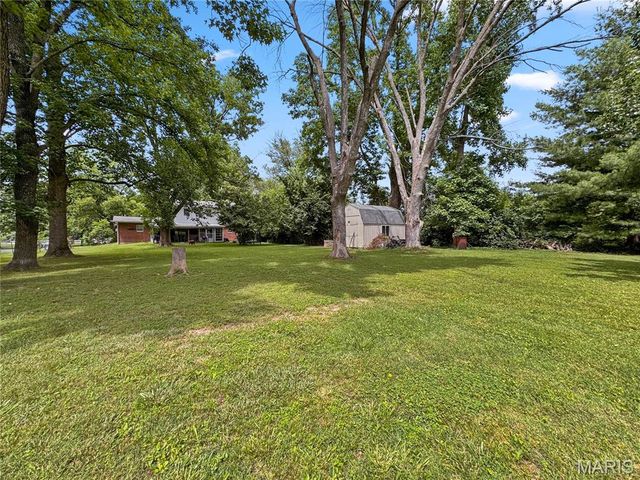 3916 Centreville Avenue, Belleville, IL 62223