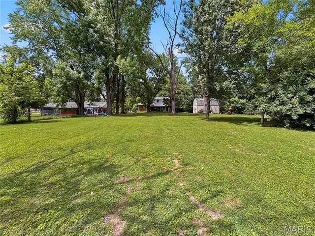 3916 Centreville Avenue, Belleville, IL 62223