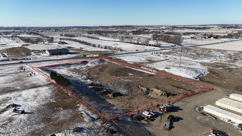 2210-2220 Gladiator Point, Lincoln, ND 58504 photo 3