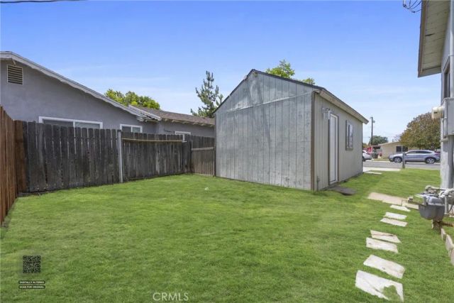 2829 Dracena Street, Bakersfield, CA 93304