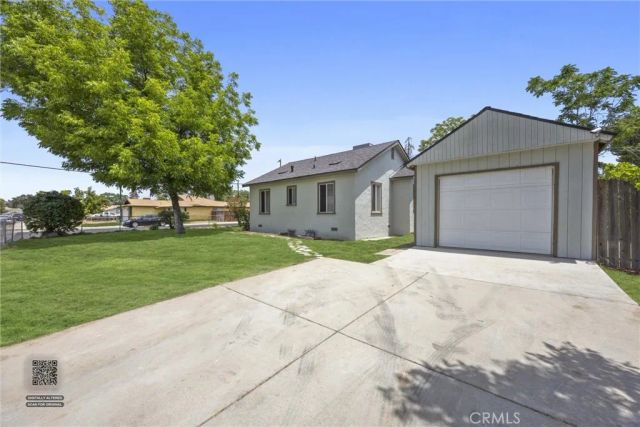 2829 Dracena Street, Bakersfield, CA 93304