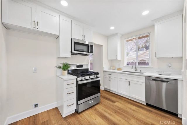 2829 Dracena Street, Bakersfield, CA 93304
