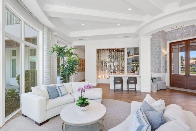 3700 NE 24th Avenue, Lighthouse Point, FL 33064