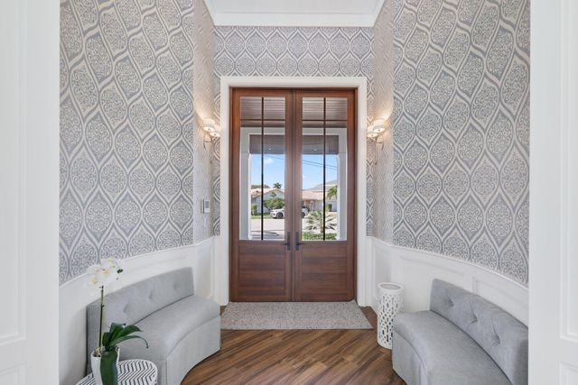 3700 NE 24th Avenue, Lighthouse Point, FL 33064