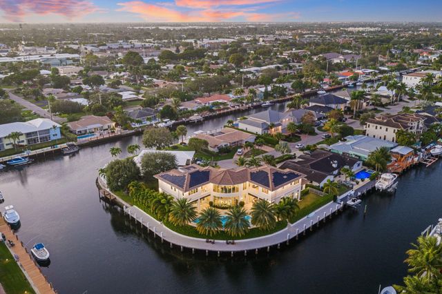 3700 NE 24th Avenue, Lighthouse Point, FL 33064