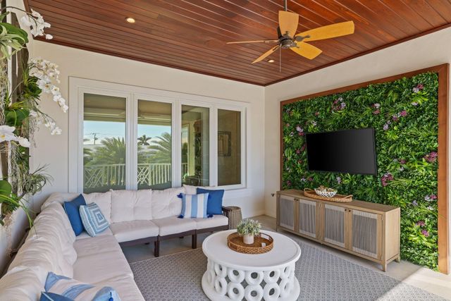 3700 NE 24th Avenue, Lighthouse Point, FL 33064