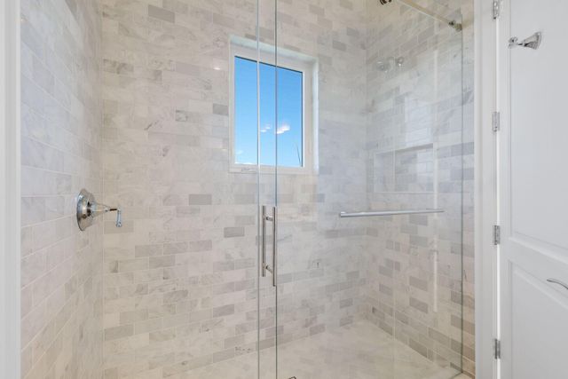 3700 NE 24th Avenue, Lighthouse Point, FL 33064