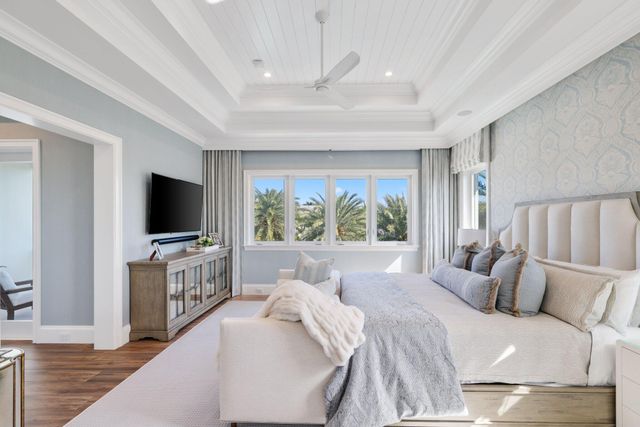 3700 NE 24th Avenue, Lighthouse Point, FL 33064