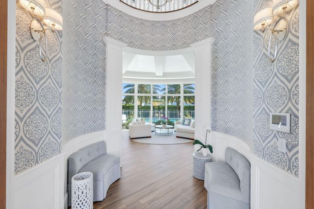 3700 NE 24th Avenue, Lighthouse Point, FL 33064