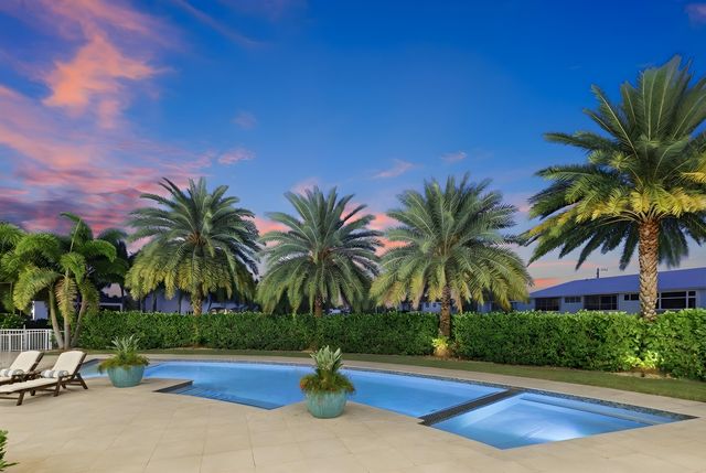 3700 NE 24th Avenue, Lighthouse Point, FL 33064