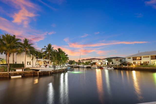 3700 NE 24th Avenue, Lighthouse Point, FL 33064