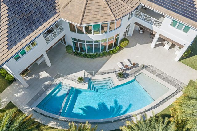 3700 NE 24th Avenue, Lighthouse Point, FL 33064