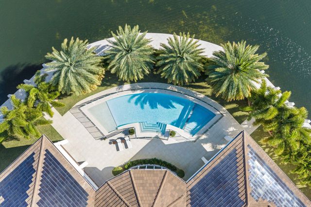 3700 NE 24th Avenue, Lighthouse Point, FL 33064