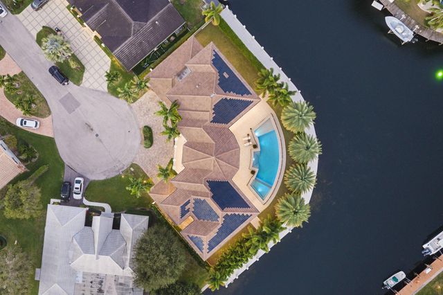 3700 NE 24th Avenue, Lighthouse Point, FL 33064