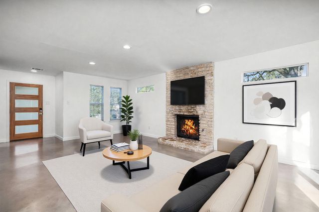 2103 Lear LN, Austin, TX 78745