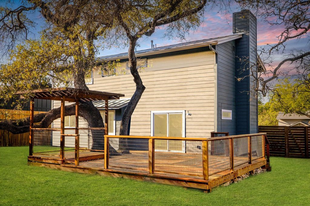 2103 Lear LN, Austin, TX 78745