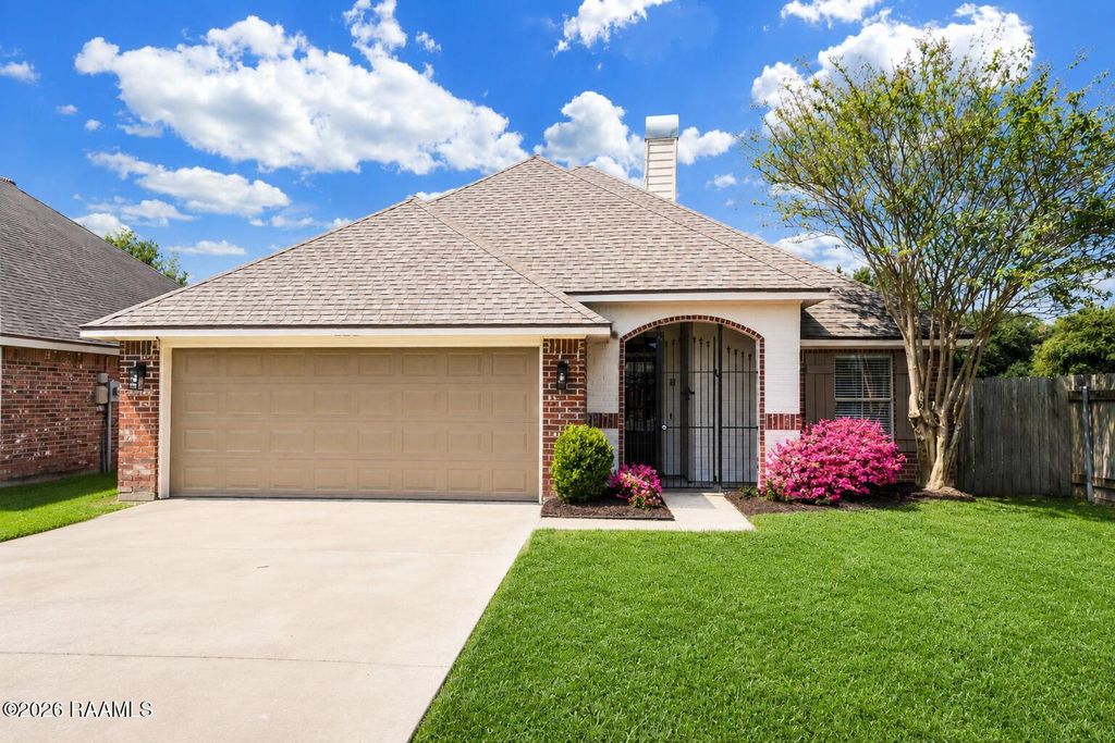 108 Camino Real Road, Lafayette, LA 70503