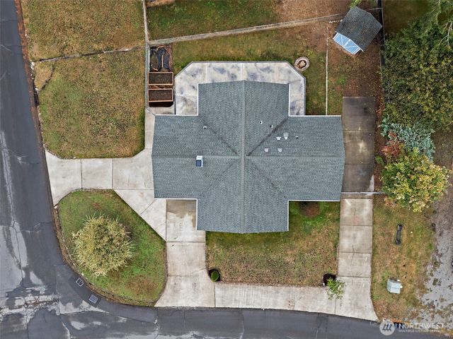 19428 Crescent Drive E, Spanaway, WA 98387