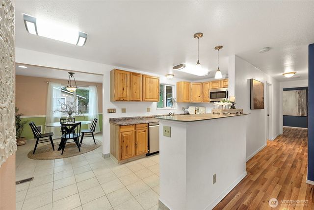 19428 Crescent Drive E, Spanaway, WA 98387