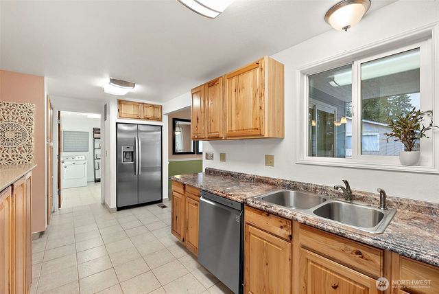 19428 Crescent Drive E, Spanaway, WA 98387