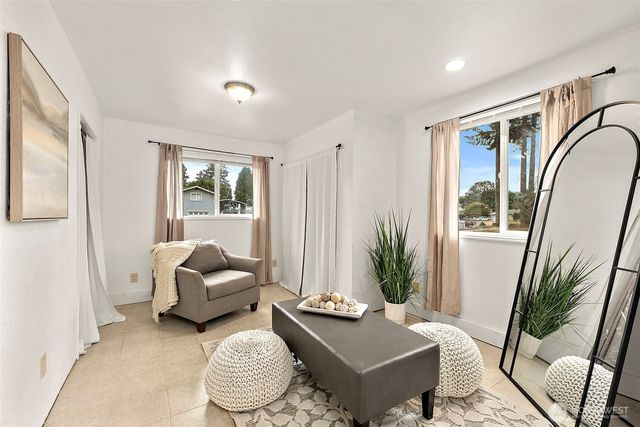 19428 Crescent Drive E, Spanaway, WA 98387