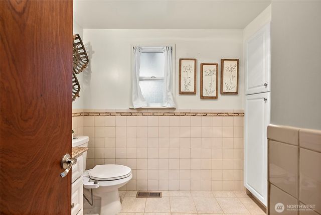 19428 Crescent Drive E, Spanaway, WA 98387