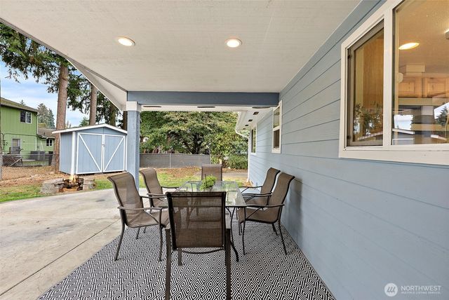 19428 Crescent Drive E, Spanaway, WA 98387