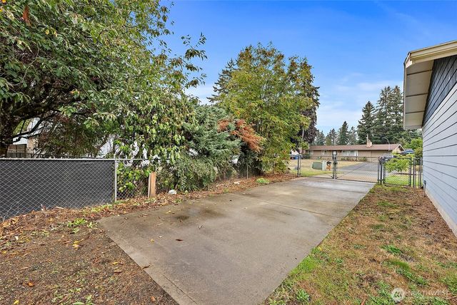 19428 Crescent Drive E, Spanaway, WA 98387