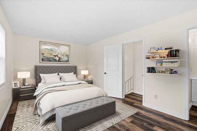 4848 Duke Philip Drive, 25B, Hilliard, OH 43026