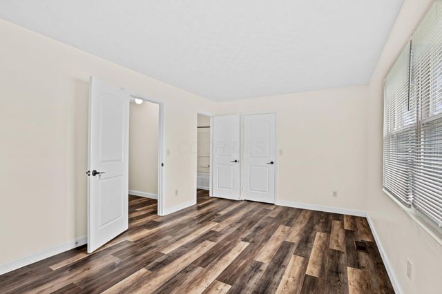 4848 Duke Philip Drive, 25B, Hilliard, OH 43026