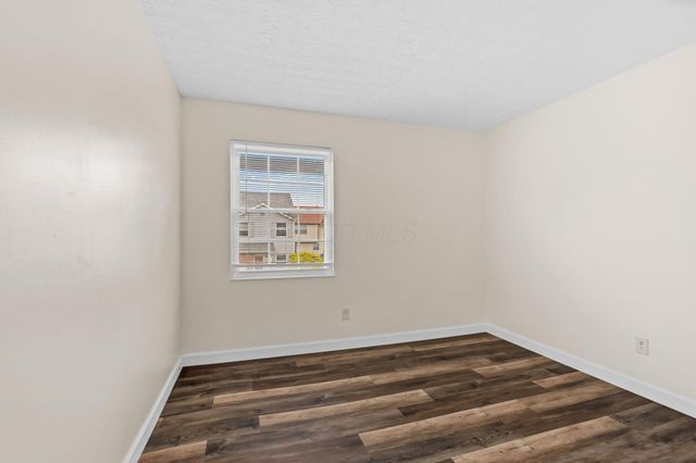 4848 Duke Philip Drive, 25B, Hilliard, OH 43026