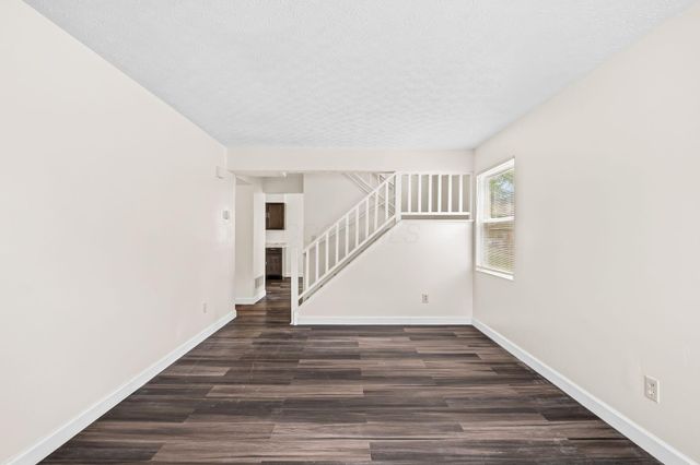 4848 Duke Philip Drive, 25B, Hilliard, OH 43026