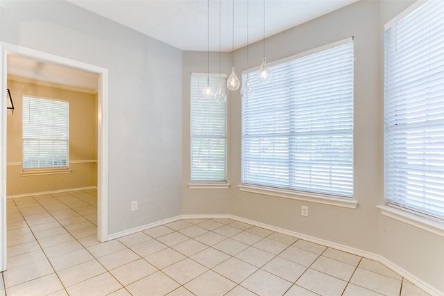 2930 Willow Creek Drive, Grapevine, TX 76051