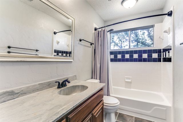 2930 Willow Creek Drive, Grapevine, TX 76051