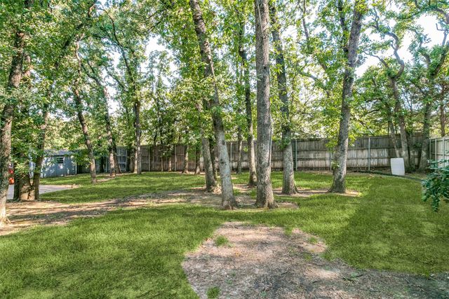 2930 Willow Creek Drive, Grapevine, TX 76051