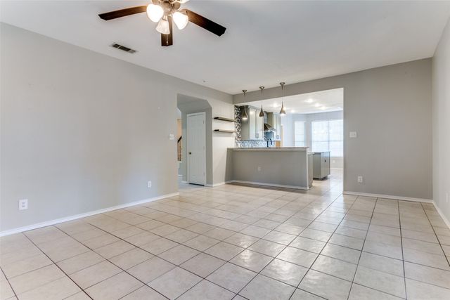 2930 Willow Creek Drive, Grapevine, TX 76051