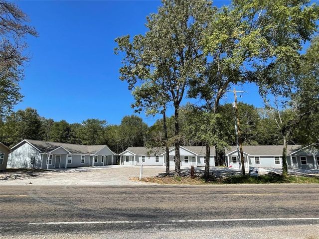 635 Martin Luther King Drive A, Ames, TX 77575
